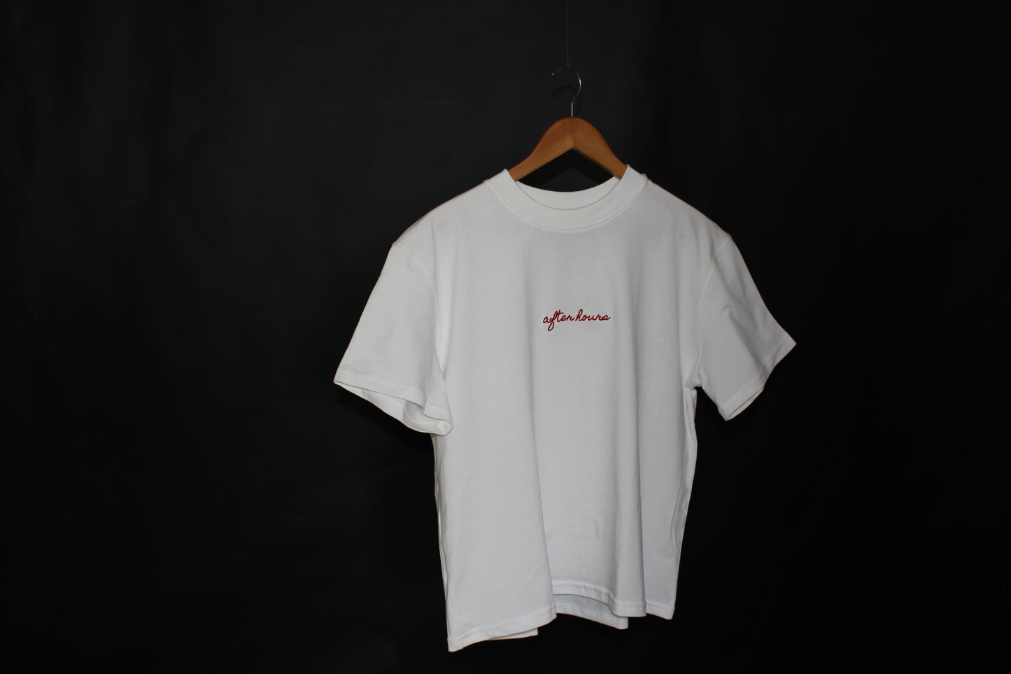 Boxy Afterhours T-shirt – Minimalist Embroidery